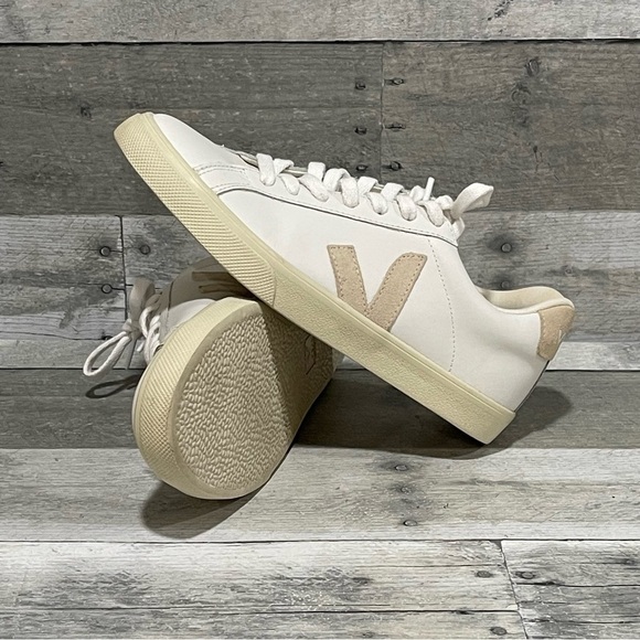 VEJA ESPLAR WOMENS SNEAKERS -  EXTRA WHITE SABLE - SZ - 6.US / 37.EU - Picture 1 of 10